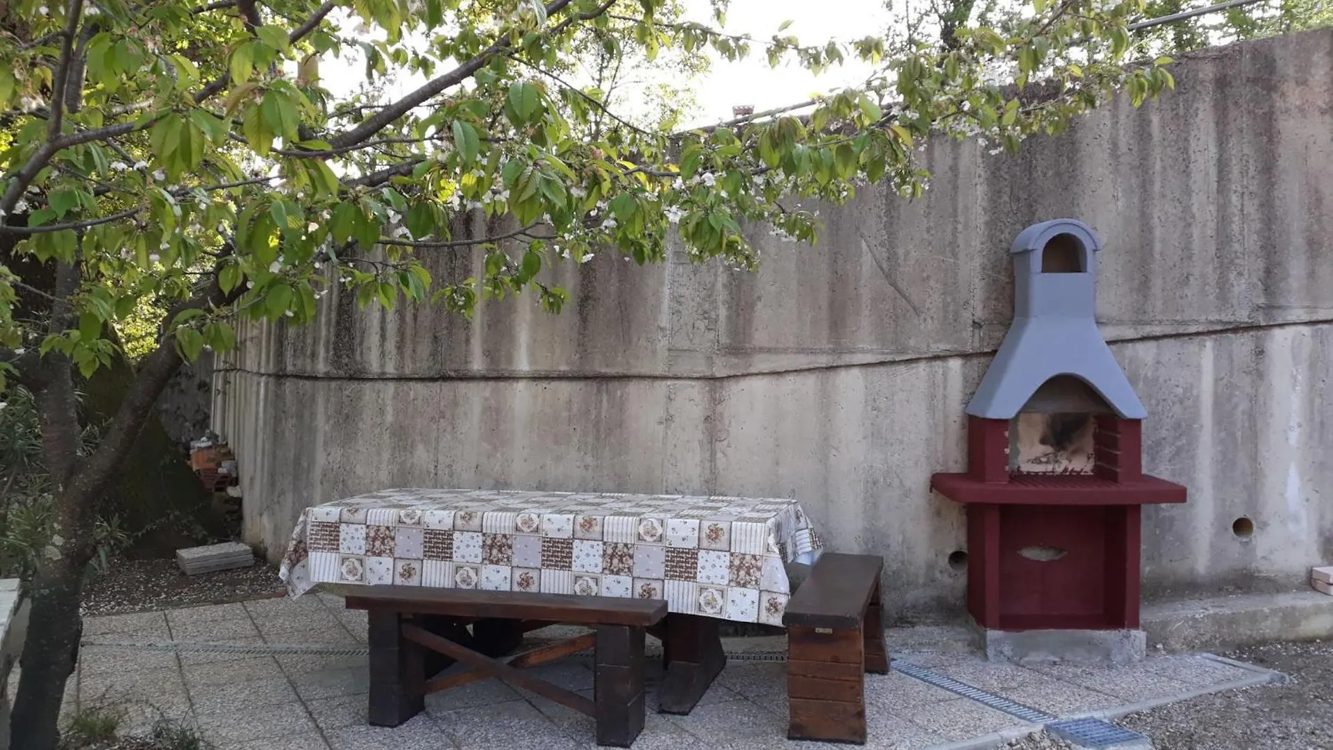 דירה אופטיה Wohnung Oleandri1 Mit Blick Auf Das Wasser