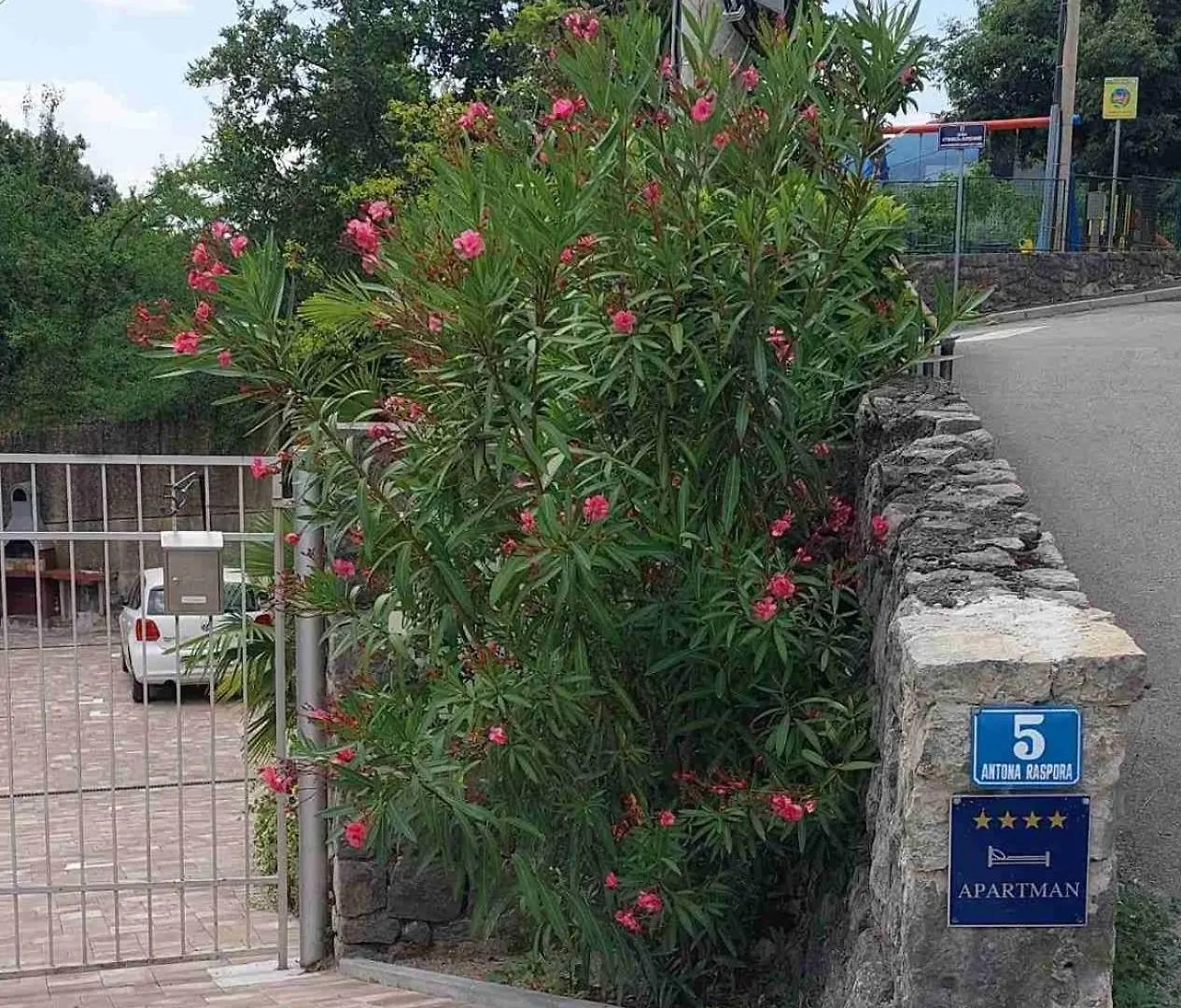Wohnung Oleandri1 Mit Blick Auf Das Wasser Opatija Apartment